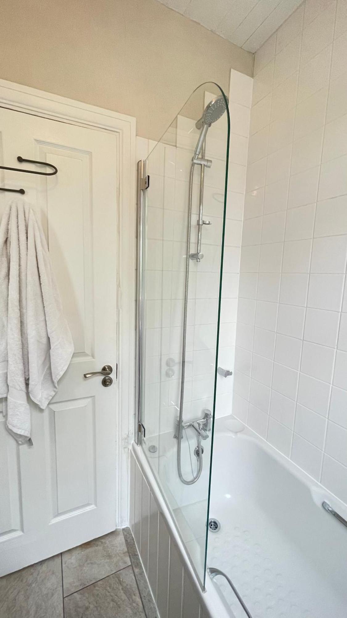 Spacious Double Room With Private Bathroom In Quiet Area Only 20 Min To Central London Streatham Vale Kültér fotó