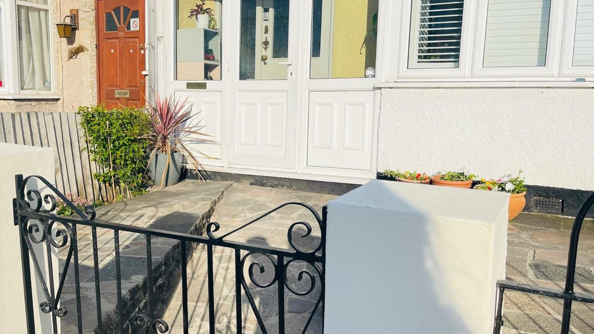 Spacious Double Room With Private Bathroom In Quiet Area Only 20 Min To Central London Streatham Vale Kültér fotó